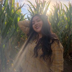 Meet your Posher, Angelica